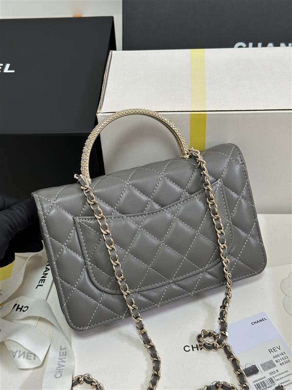 2026127205142526 700